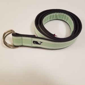 Vineyard vines belt